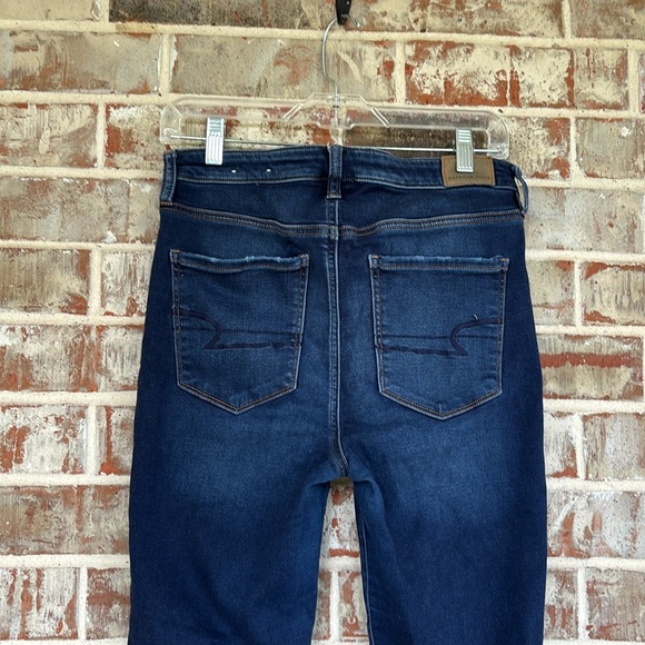 American Eagle Next Level Stretch Dark Wash
 Super High-Rise Jegging Jeans - Picture 6 of 10